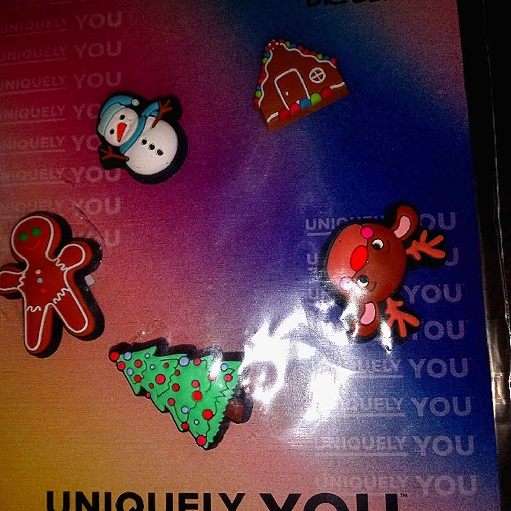 Crocs Christmas charms NIP